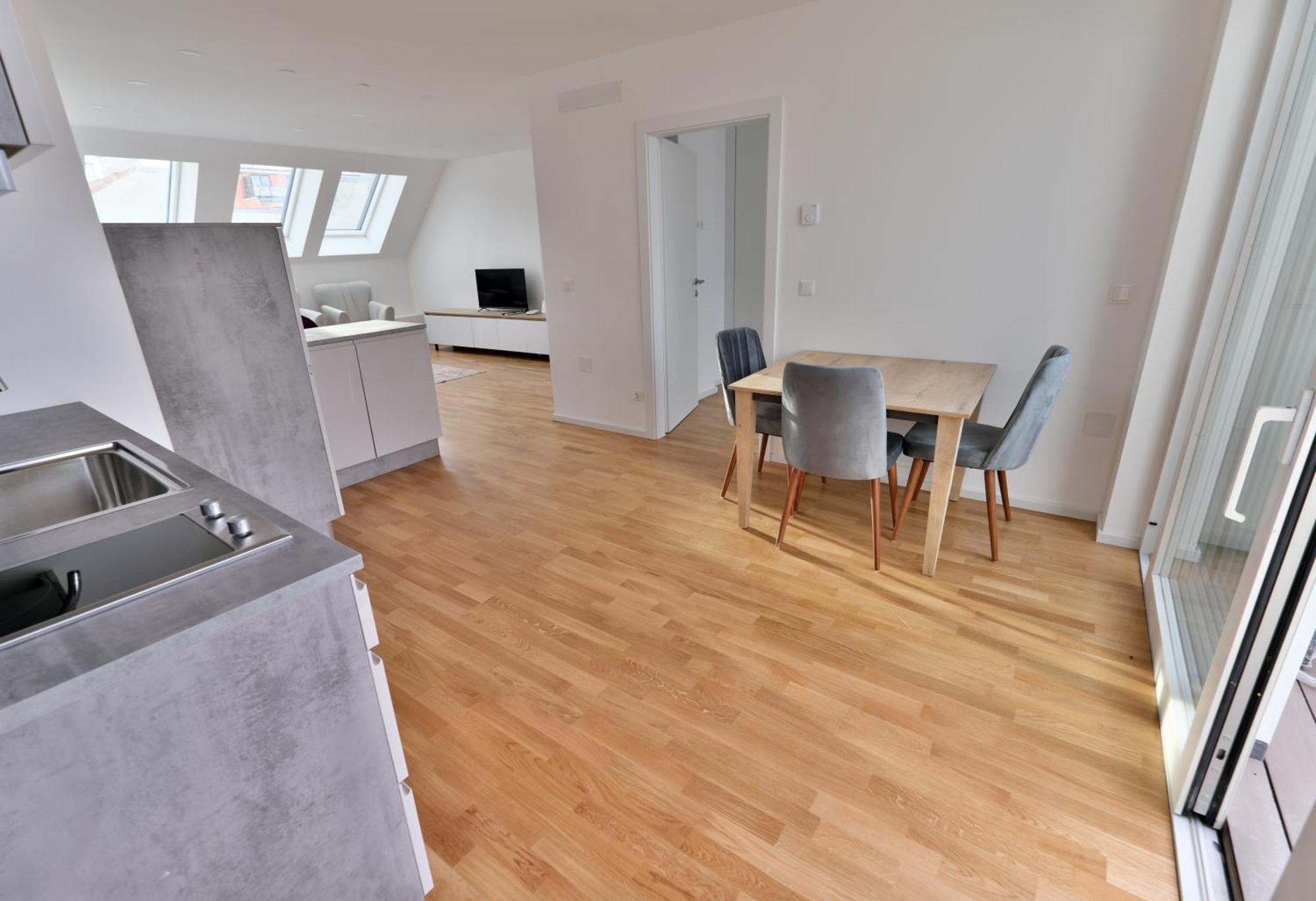 Vienna Lotus Apartments Екстериор снимка