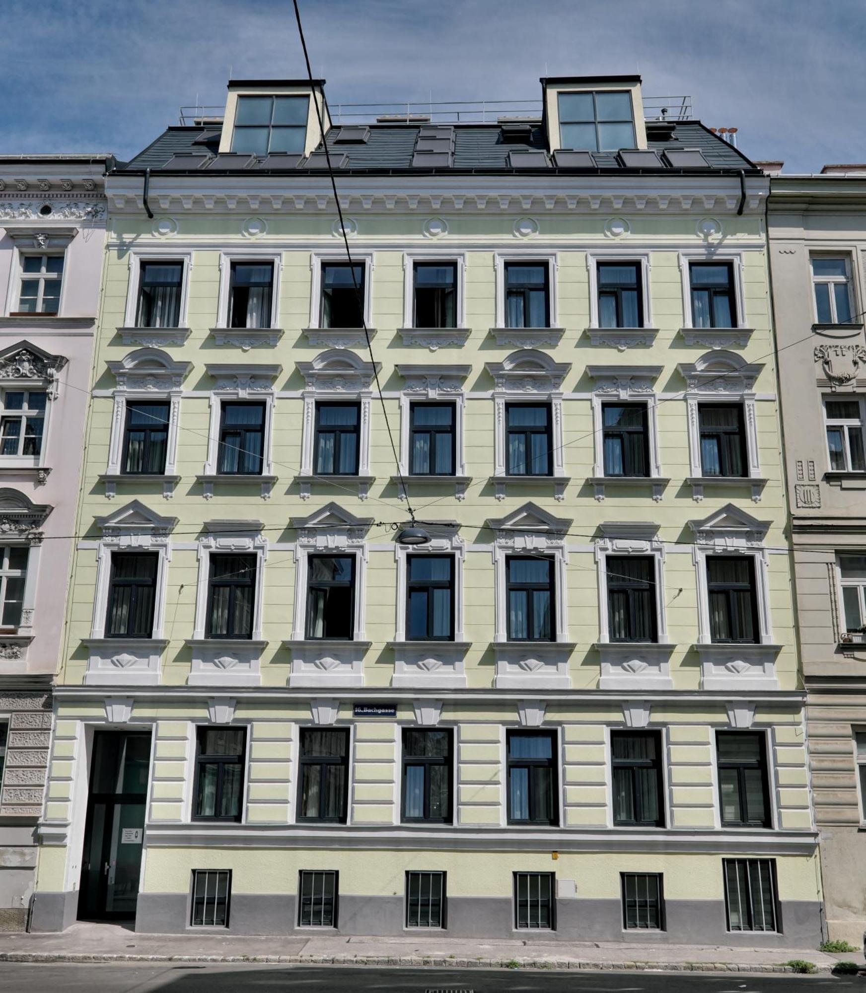 Vienna Lotus Apartments Екстериор снимка